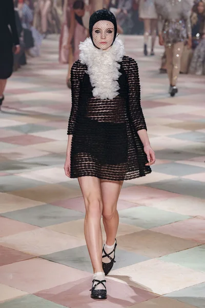 Look 55